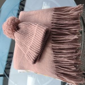 Steve Madden scarf and hat